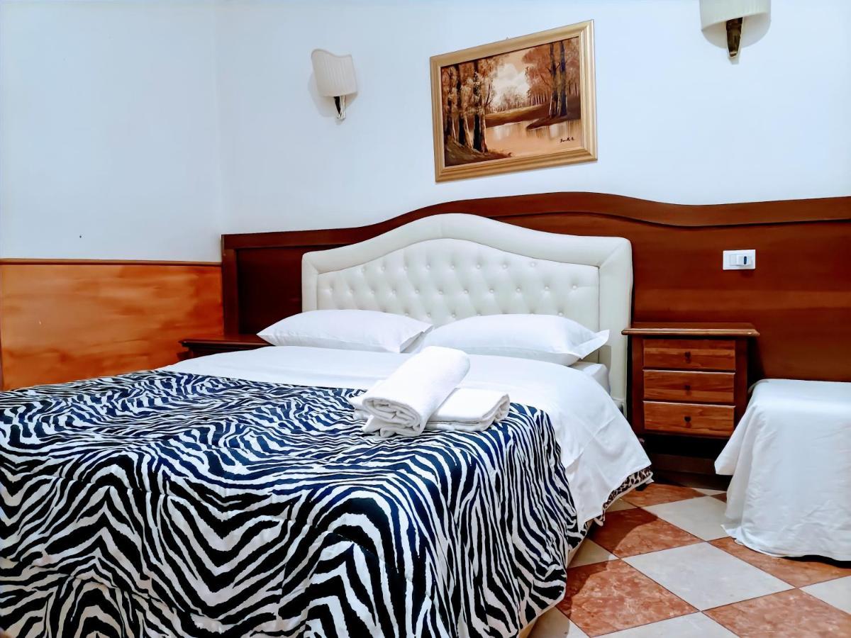 Cattaneo Accomodation 로마 객실 사진
